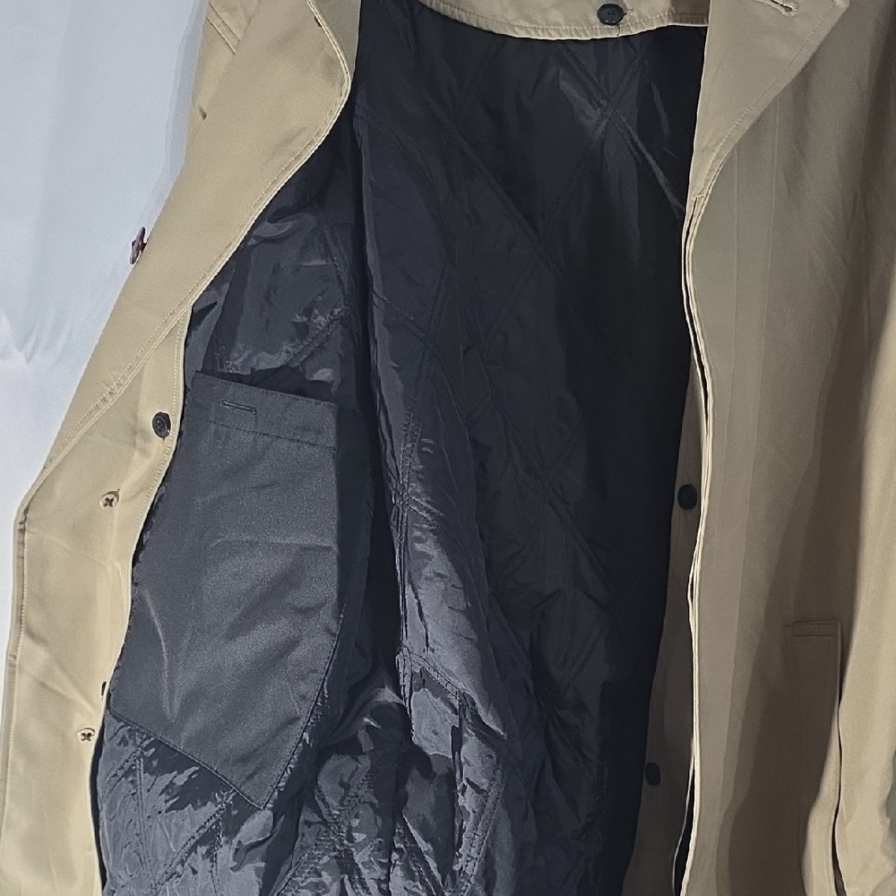 GAP Men's Tan Trench Coat Waterproof And Inside Removeable - Picture 4 of 4